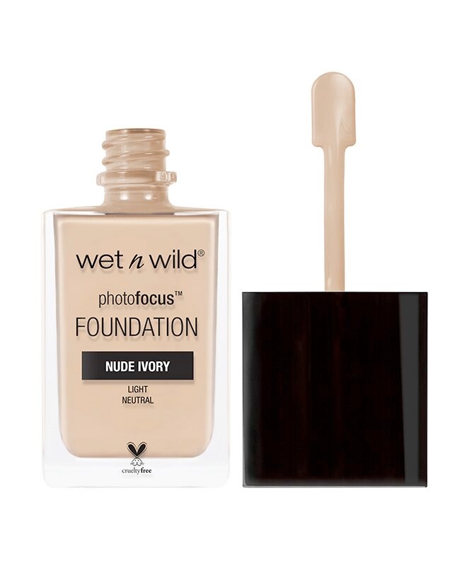 wet n wild Photo Focus Podkład w płynie 30 ml Nude Ivory
