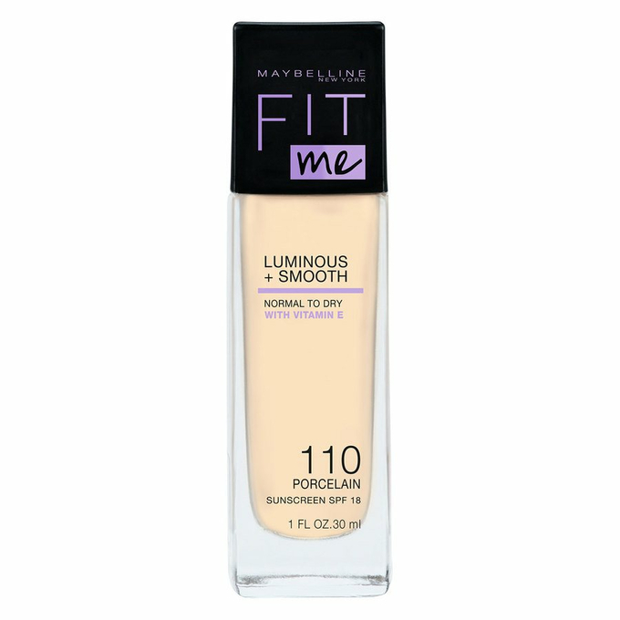 Maybelline Fit Me! Luminous + Smooth Foundation podkład w płynie z ujednolicającą i rozjaśniającą skórę formułą 110 Porcelain 30 ml